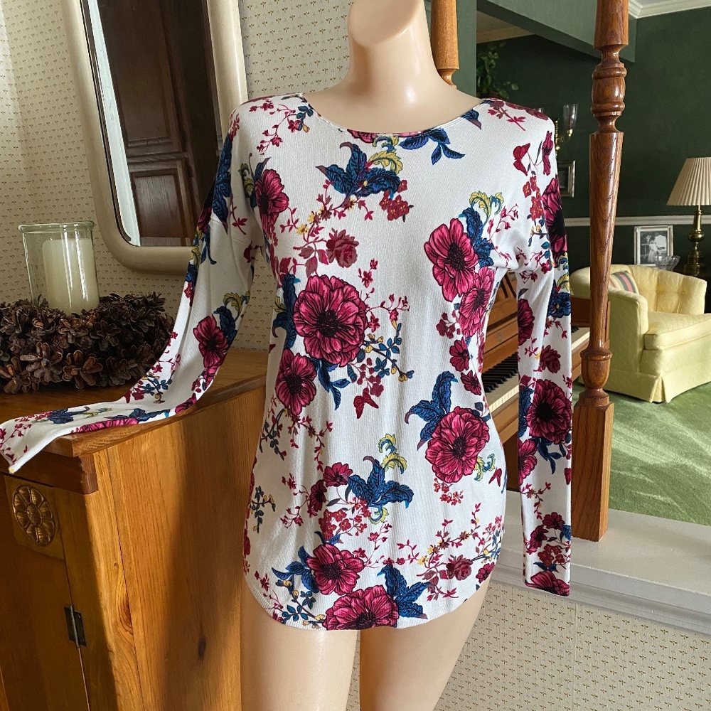 JEWEL TONE SWEATER, SIZE SMALL, NEW WITH TAGS